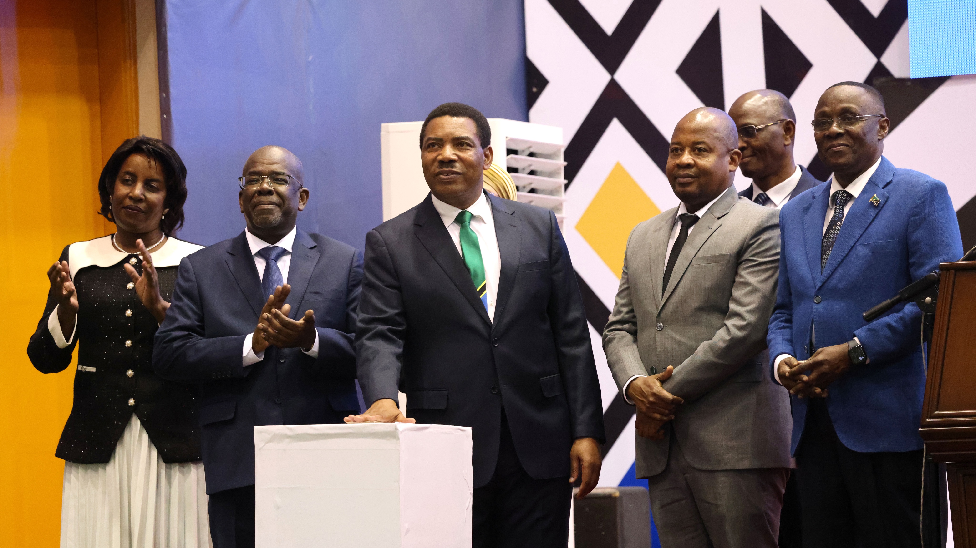 OFISI YA WAZIRI MKUU